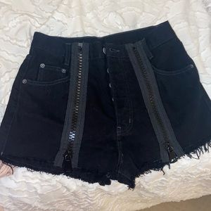 Carmar Zipper Short NWT